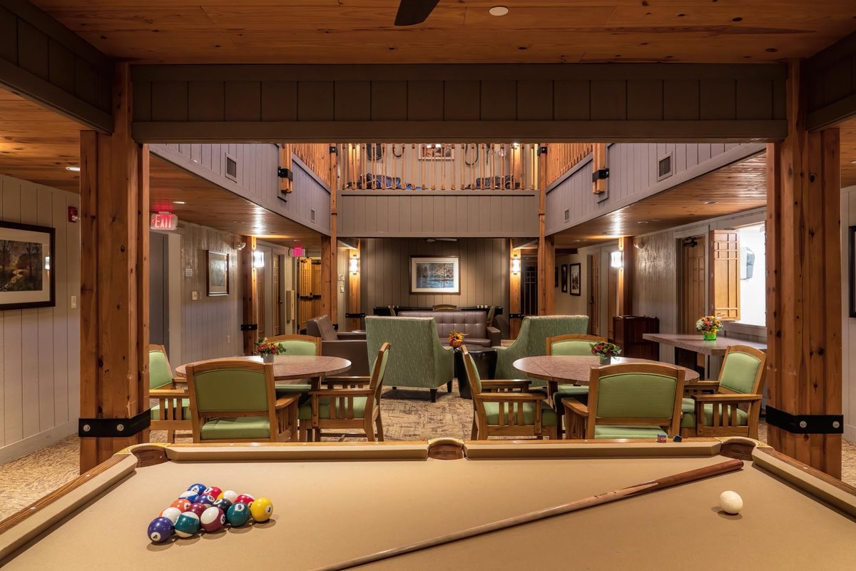 Post Oak Lodge billiards room